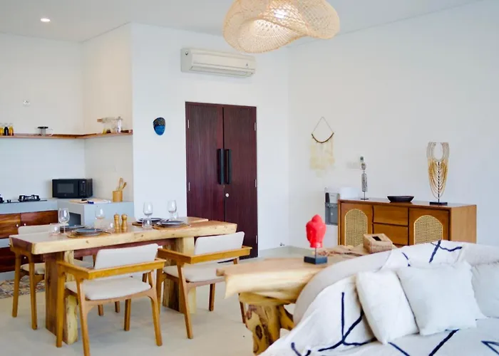 Holiday home Mercure. Private Villa. 2 En-suite Bedrooms.