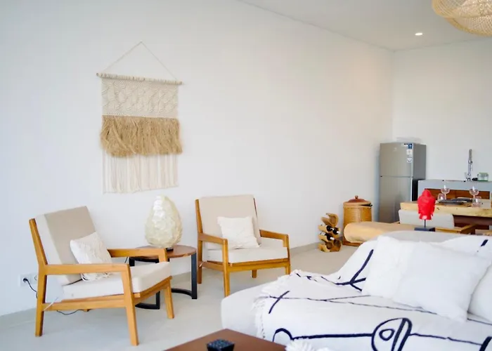 Holiday home Mercure. Private Villa. 2 En-suite Bedrooms.