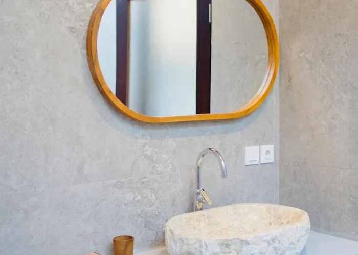 Mercure. Private Villa. 2 En-suite Bedrooms.
